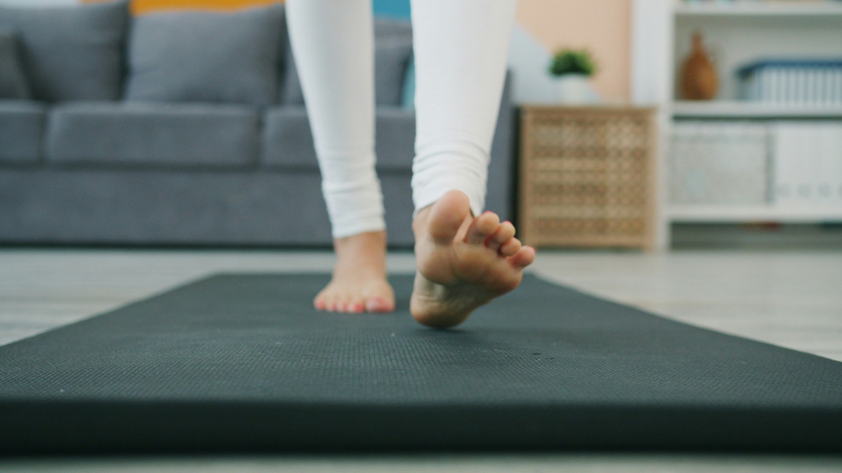 feet on yoga mat